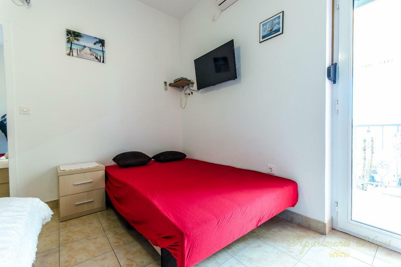 Apartments Nives Suhi Potok イェセニツェ エクステリア 写真