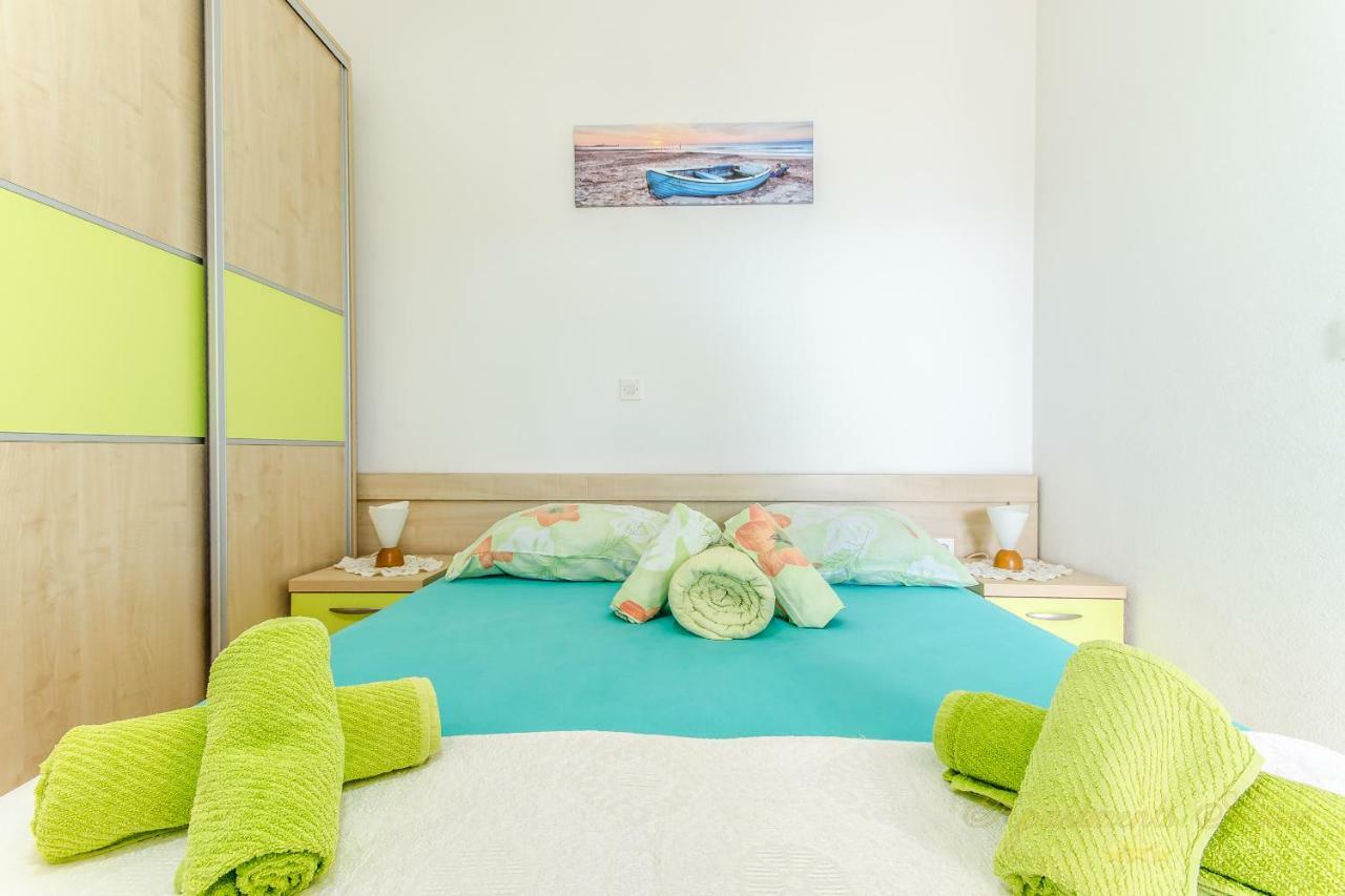 Apartments Nives Suhi Potok イェセニツェ エクステリア 写真