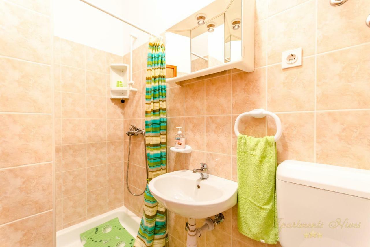 Apartments Nives Suhi Potok イェセニツェ エクステリア 写真