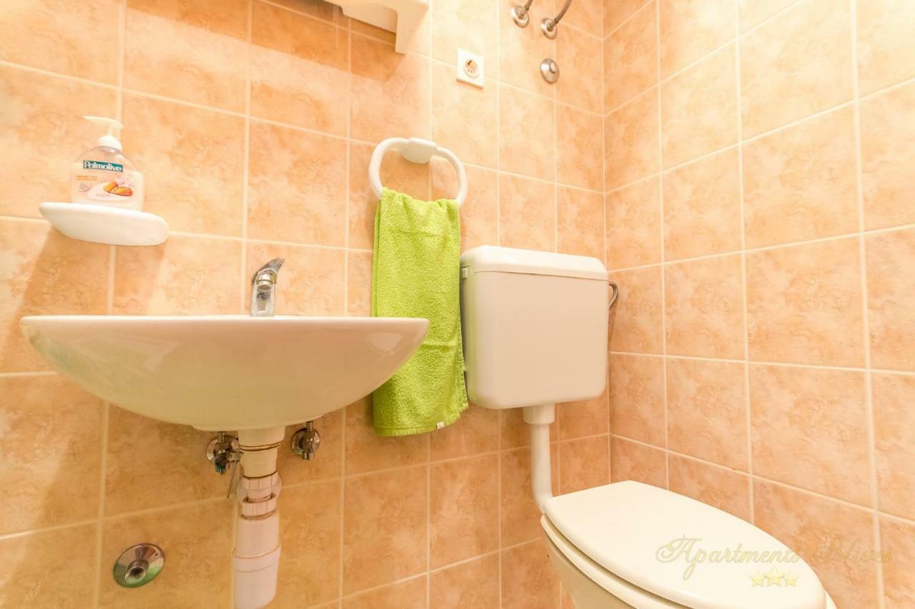 Apartments Nives Suhi Potok イェセニツェ エクステリア 写真