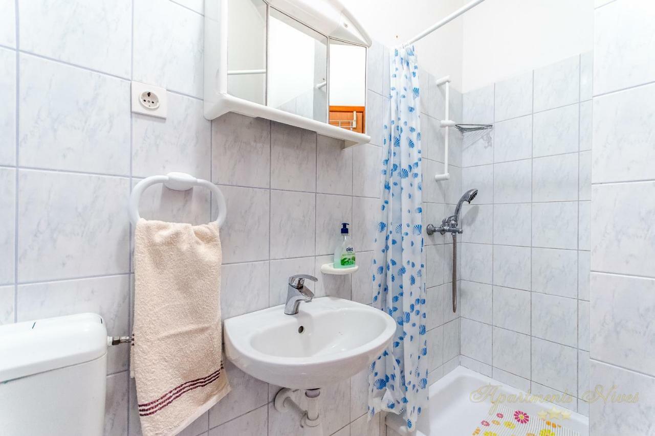 Apartments Nives Suhi Potok イェセニツェ エクステリア 写真