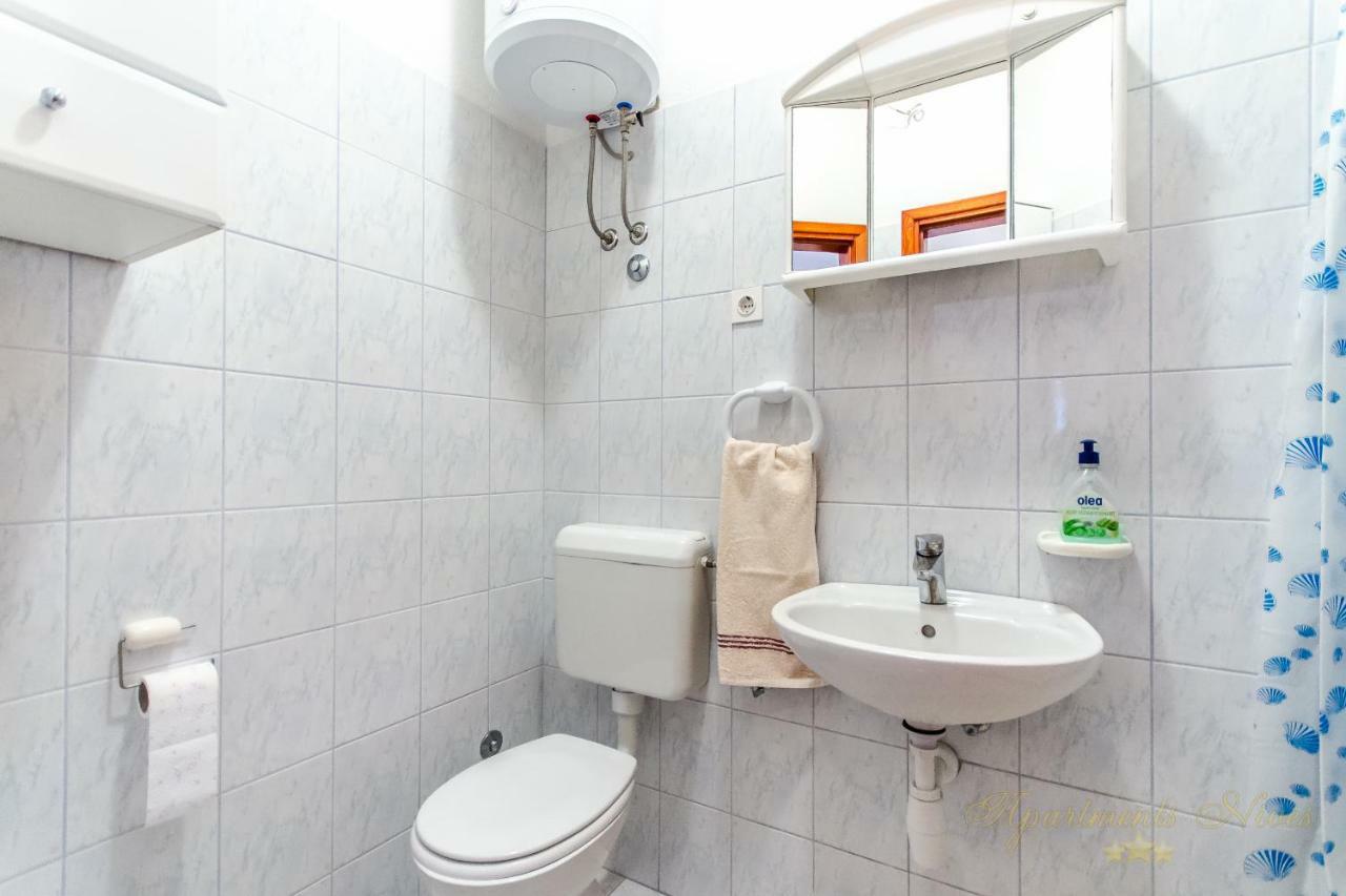 Apartments Nives Suhi Potok イェセニツェ エクステリア 写真
